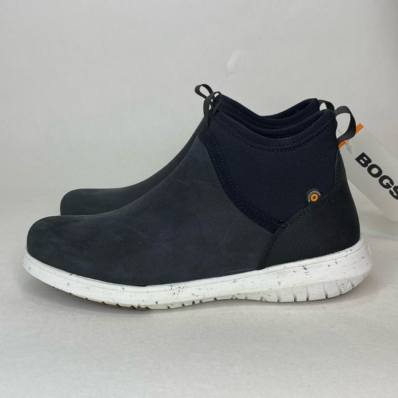 Bogs Shoes - Bogs Juniper Chelsea Waterproof Lightweight Slip-On Boot, Black, Women's 7.5